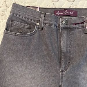 Gloria Vanderbilt Original Slimming Jean